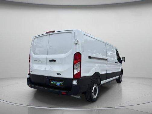 2025 Ford Transit-150