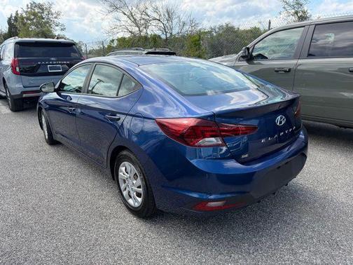 Lakeside Blue 2020 Hyundai ELANTRA SE
