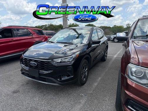 AGATE BLACK METALLIC 2025 Ford Escape ST-Line
