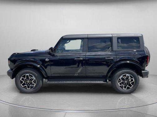 SHADOW BLACK 2026 Ford Bronco Outer Banks