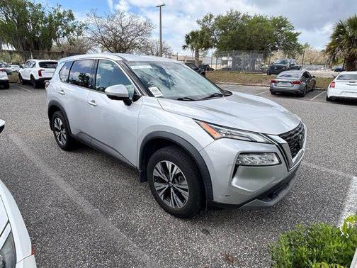 Brilliant Silver Metallic 2021 Nissan Rogue SV