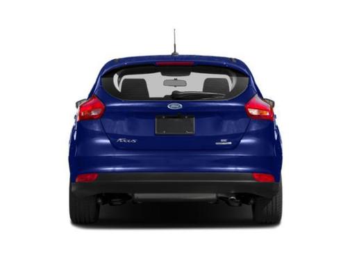 INGOT SILVER 2015 Ford Focus SE