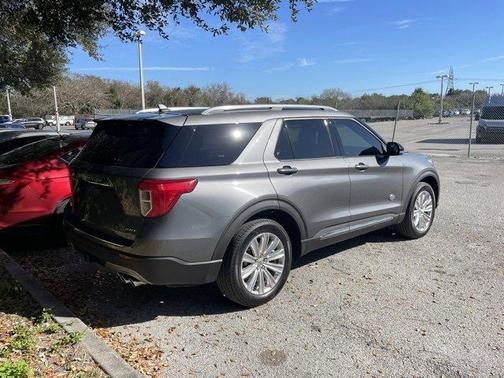 2024 Ford Explorer King Ranch