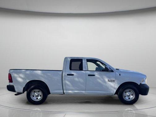 2017 RAM 1500 Tradesman/Express