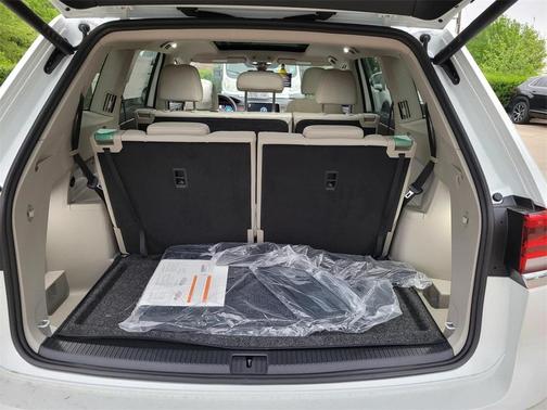2025 Volkswagen Atlas 2.0T SEL