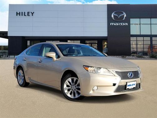 2013 Lexus ES 300h Base