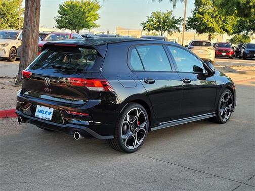 2025 Volkswagen Golf GTI 2.0T Autobahn