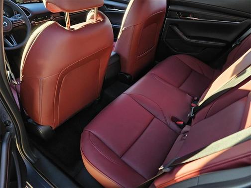 2026 Mazda Mazda3 2.5 S Carbon Edition