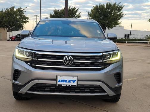 2022 Volkswagen Atlas Cross Sport 3.6L V6 SE w/Technology
