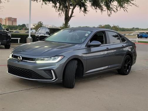 2025 Volkswagen Jetta 1.5T SE