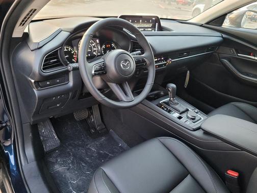 2026 Mazda CX-30 Select
