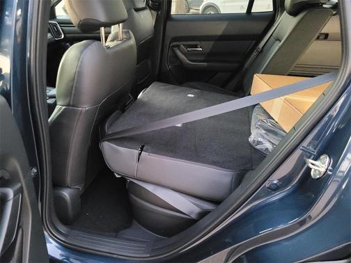 2026 Mazda CX-50 Premium Plus