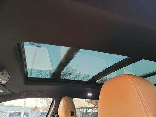 2026 Volkswagen Atlas Cross Sport 2.0T SEL