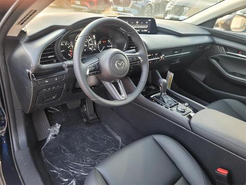 2025 Mazda Mazda3 FWD w/Preferred Package