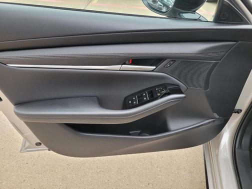 Platinum Quartz Metallic 2026 Mazda Mazda3 FWD w/Select Package