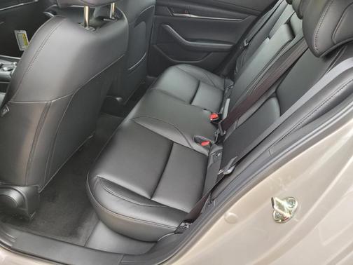 Platinum Quartz Metallic 2026 Mazda Mazda3 FWD w/Select Package