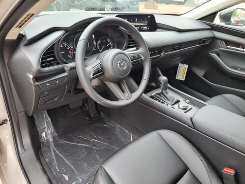Platinum Quartz Metallic 2026 Mazda Mazda3 FWD w/Select Package