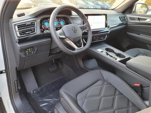 2026 Volkswagen Atlas Cross Sport 2.0T SE