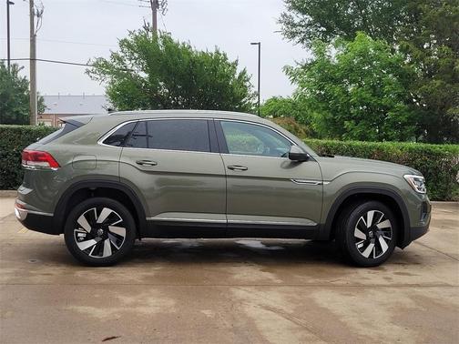 2025 Volkswagen Atlas Cross Sport 2.0T SEL