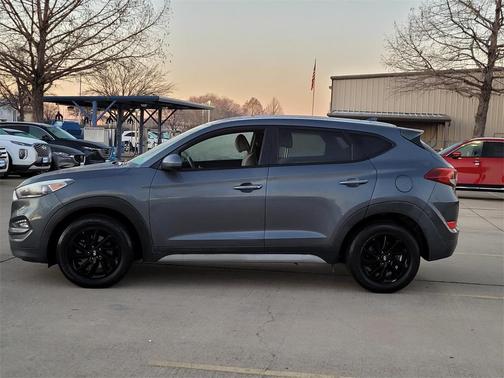 2018 Hyundai TUCSON SEL