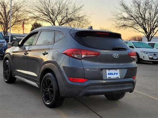 2018 Hyundai TUCSON SEL