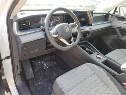 2025 Volkswagen Tiguan 2.0T S
