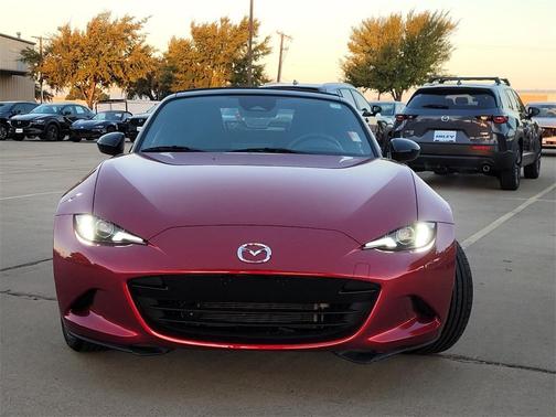 2024 Mazda MX-5 Miata Sport