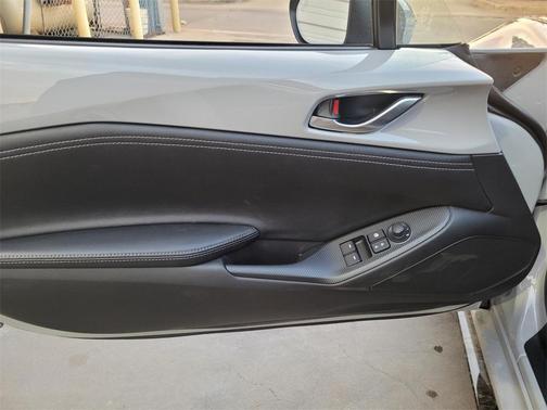 2025 Mazda MX-5 Miata RF Grand Touring