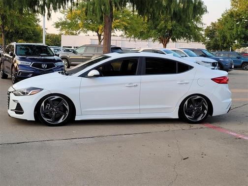 2018 Hyundai ELANTRA Sport