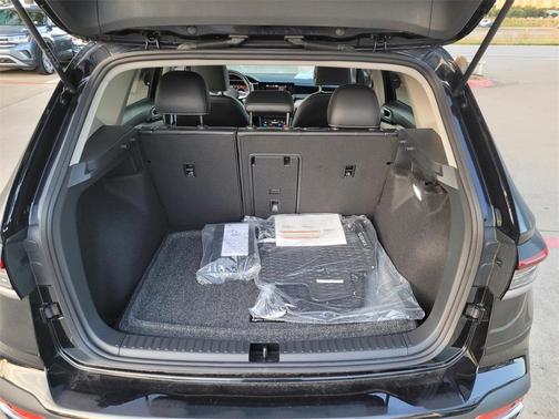 2025 Volkswagen Taos 1.5T SEL