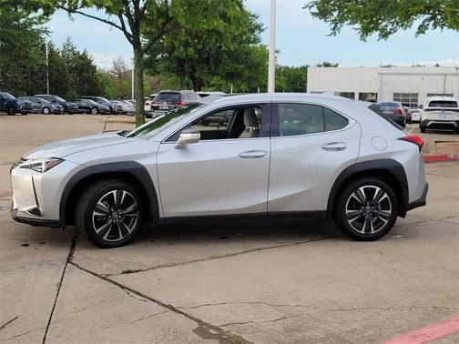 2019 Lexus UX 200 Luxury