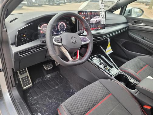 2026 Volkswagen Golf GTI SE