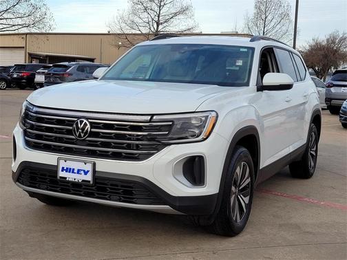 2024 Volkswagen Atlas 2.0T SE