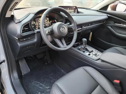 Aero Gray Metallic 2026 Mazda CX-30 Select
