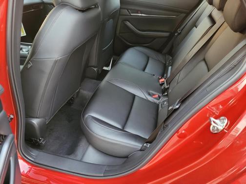 Soul Red Crystal Metallic 2026 Mazda Mazda3 FWD w/Preferred Package