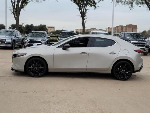 2022 Mazda Mazda3 Premium Plus