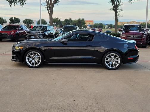 2015 Ford Mustang EcoBoost Premium