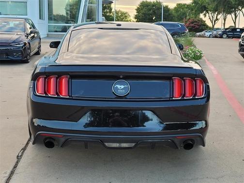 2015 Ford Mustang EcoBoost Premium