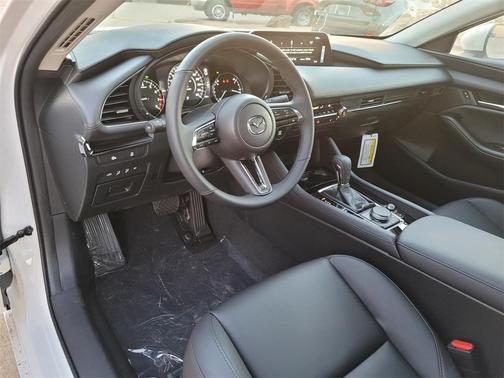 2025 Mazda Mazda3 FWD w/Preferred Package