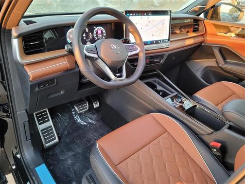 2026 Volkswagen Tiguan 2.0T SEL R-Line