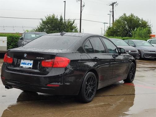 2015 BMW 328 i