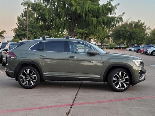 2026 Volkswagen Atlas Cross Sport 2.0T SEL Premium R-Line