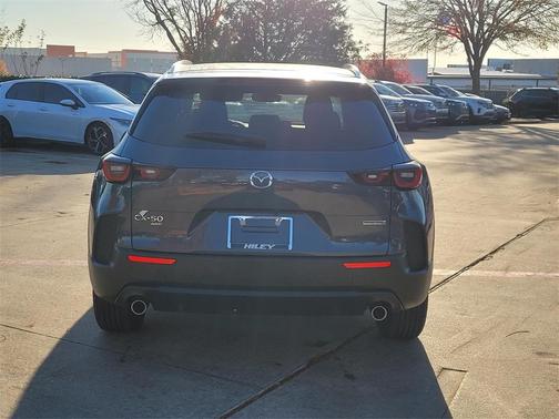 2025 Mazda CX-50 2.5 S Preferred Package