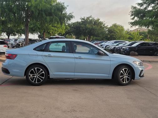 2025 Volkswagen Jetta 1.5T Sport