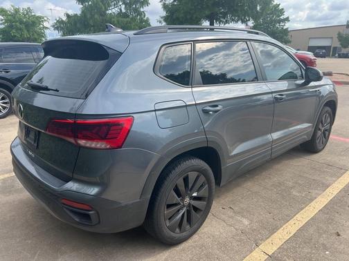 2022 Volkswagen Taos 1.5T S