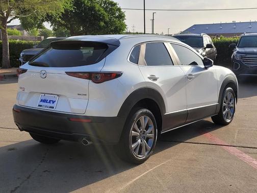 Snowflake White Pearl 2023 Mazda CX-30 2.5 S Preferred Package
