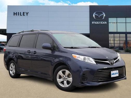 2018 Toyota Sienna L