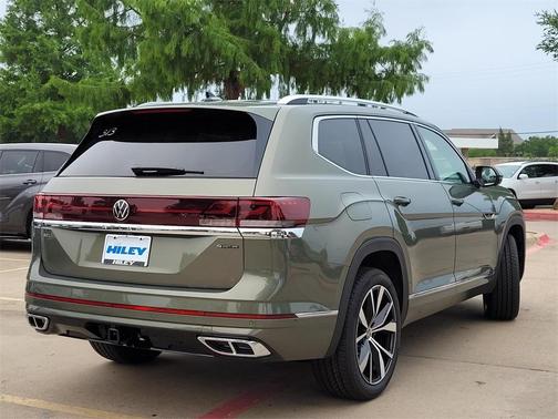 2025 Volkswagen Atlas 2.0T SEL Premium R-Line