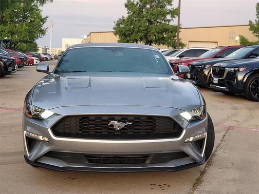 2020 Ford Mustang EcoBoost Premium