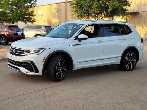 2024 Volkswagen Tiguan 2.0T SEL R-Line